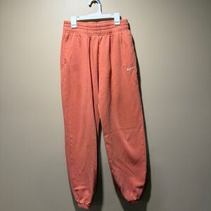 Nike Women’s Sweatpants